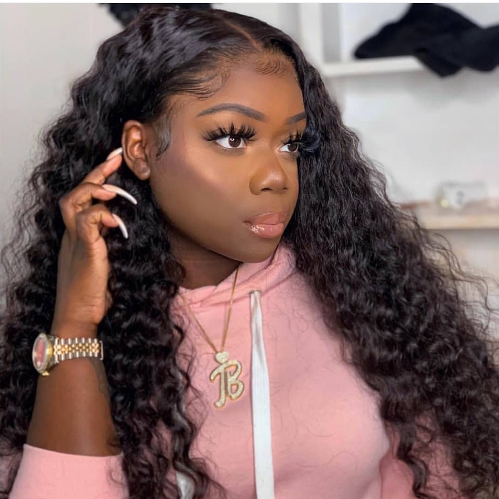 Meet your Posher, Breana